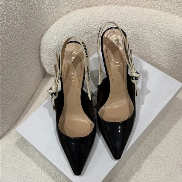 Dior J'Adior Black Patent Slingback Heels - Picture 3 of 6